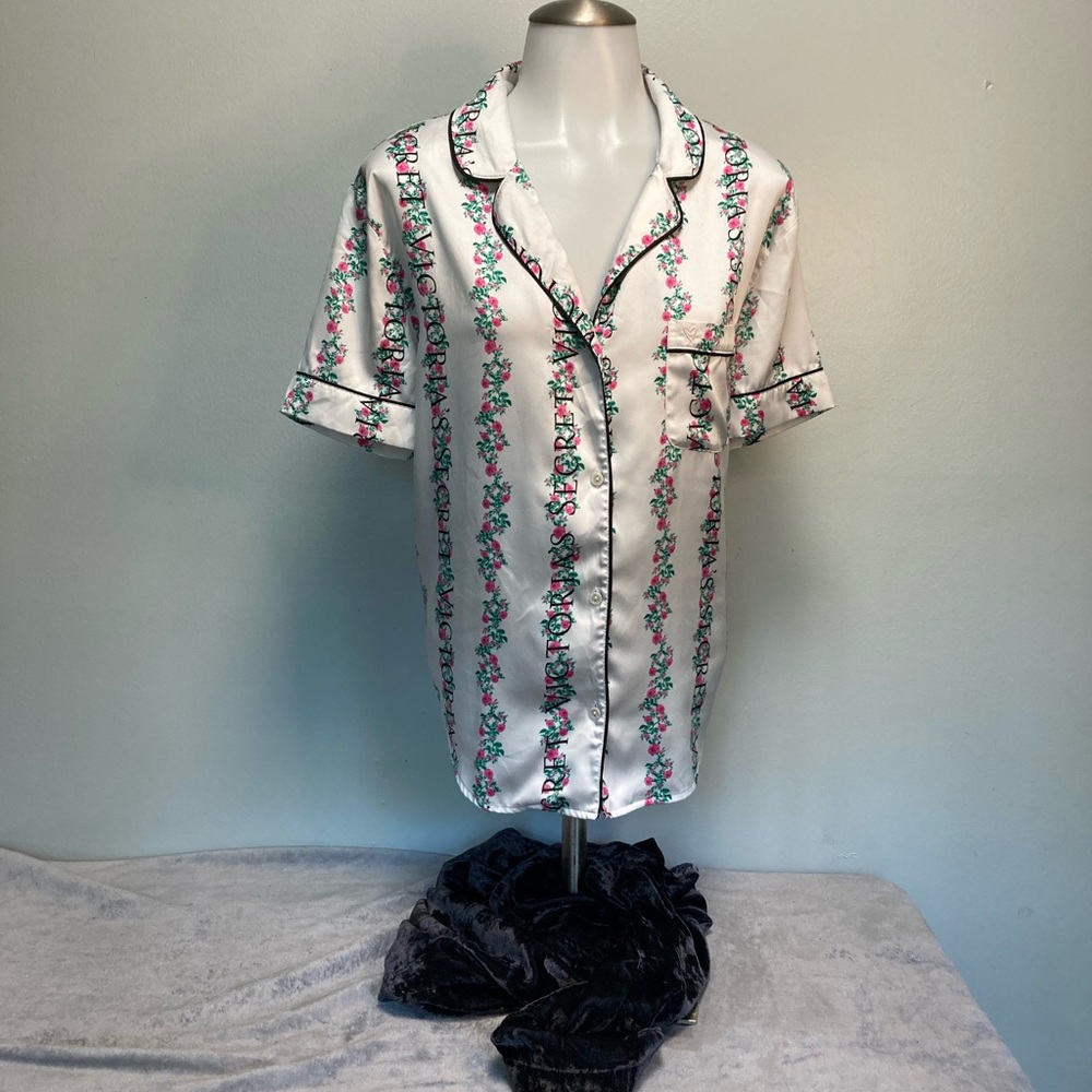 Victoria’s Secret Satin Pajama Top M.